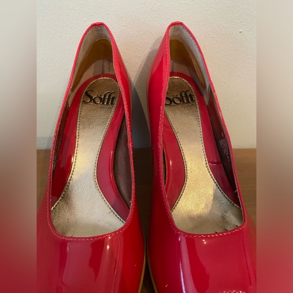 Sofft patent leather platform pumps - Picture 4 of 6